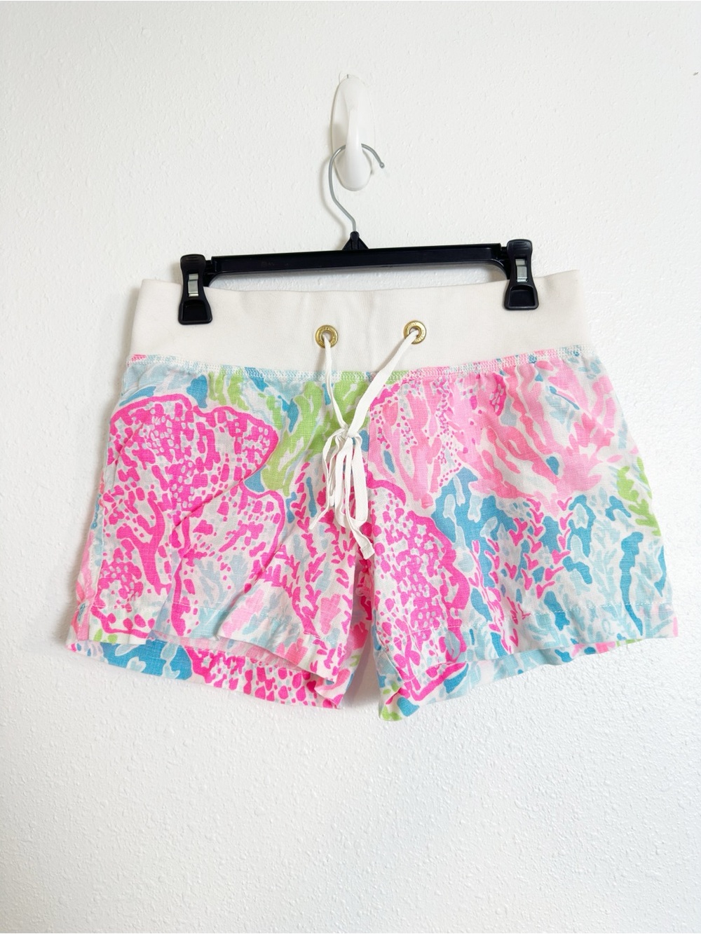 Lily Pulitzer linen floral shorts